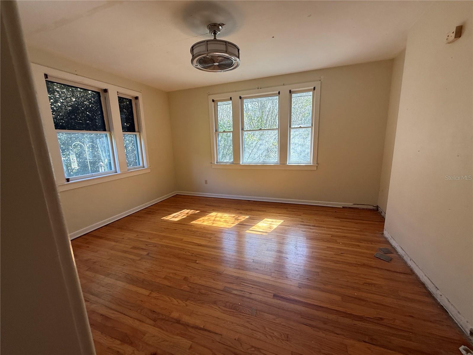 404 NE 10TH AVE, GAINESVILLE, FL — photo 13
