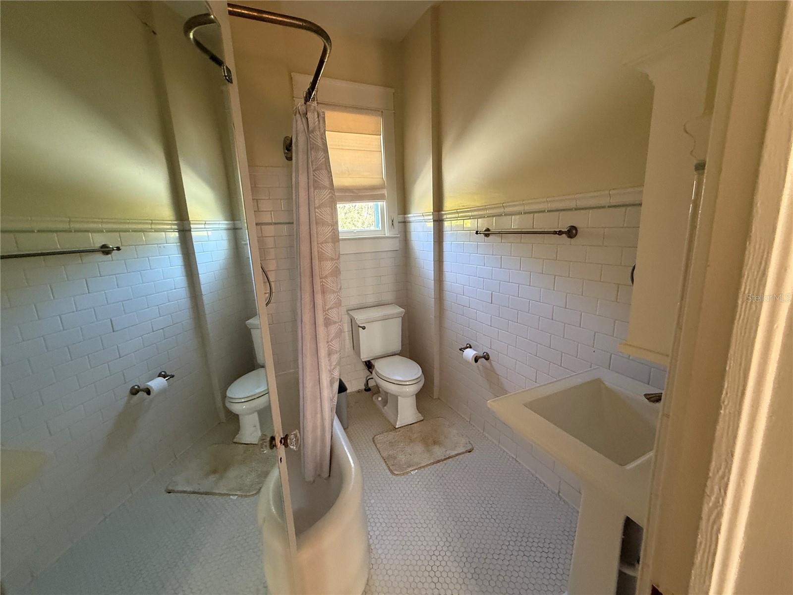 404 NE 10TH AVE, GAINESVILLE, FL — photo 24