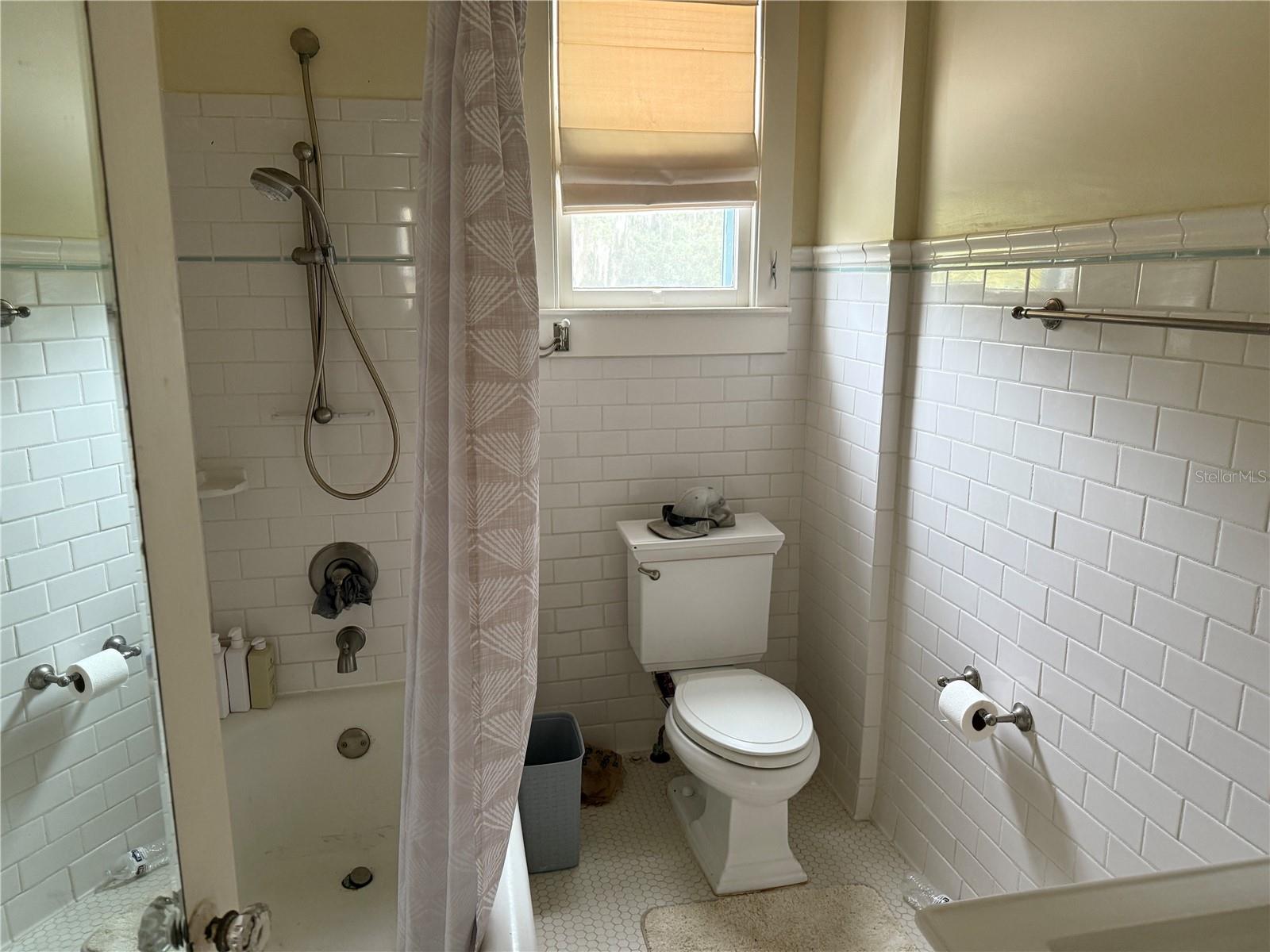 404 NE 10TH AVE, GAINESVILLE, FL — photo 33