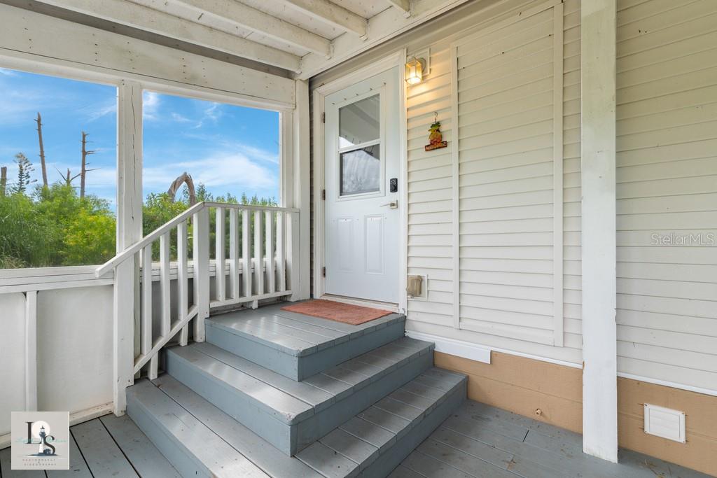5209 WESTERN DR, ST JAMES CITY, FL — photo 18