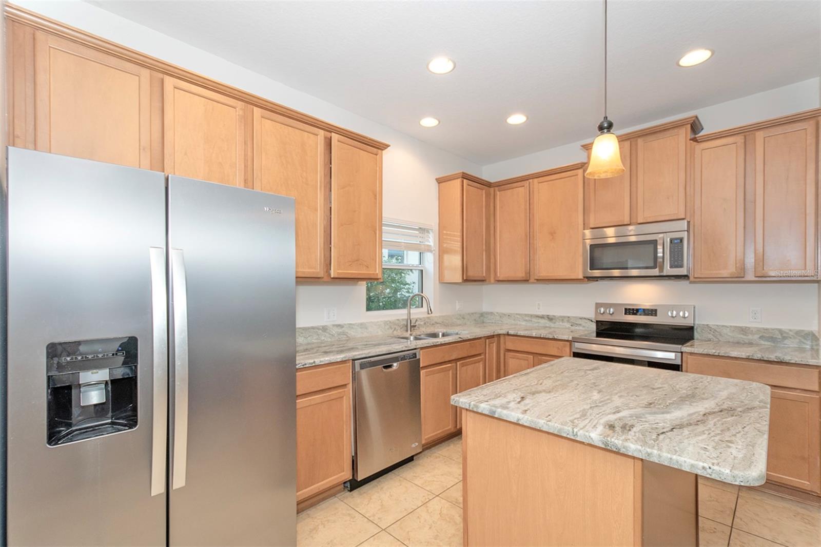 606 LAKE TALQUIN WAY, GROVELAND, FL — photo 13