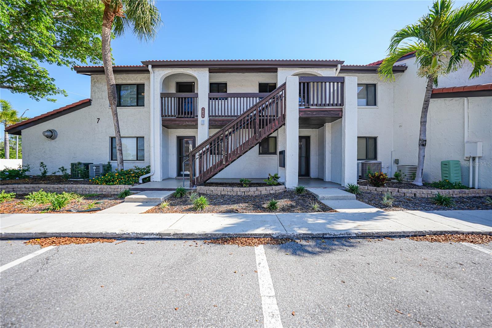 1636 STICKNEY POINT RD #36-201, SARASOTA, FL