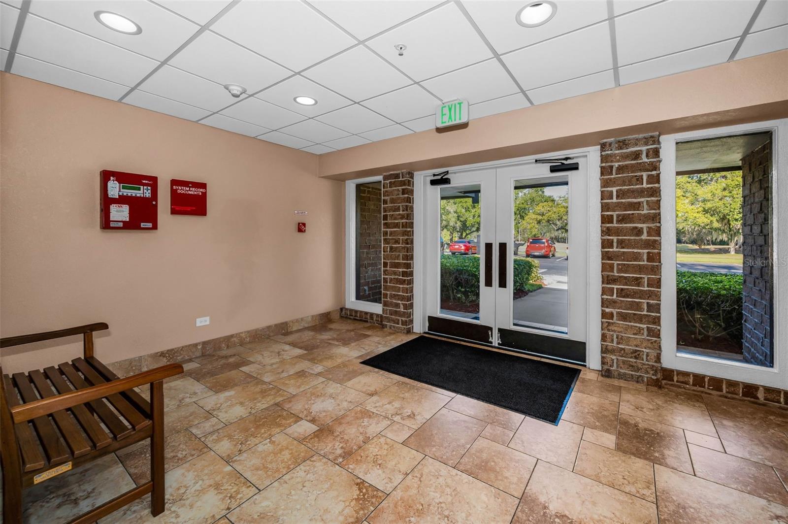 36750 US HIGHWAY 19 N #28-2017, PALM HARBOR, FL — photo 2