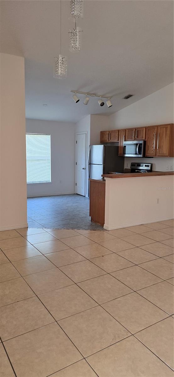 120 RESERVE DR, DAVENPORT, FL — photo 3