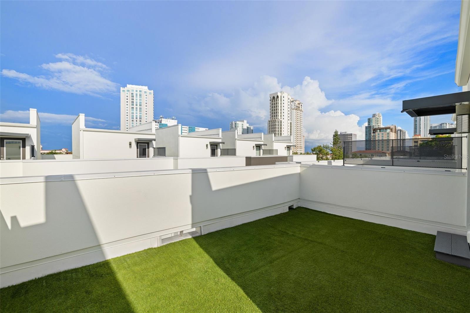 123 5TH AVE N, ST PETERSBURG, FL — photo 49
