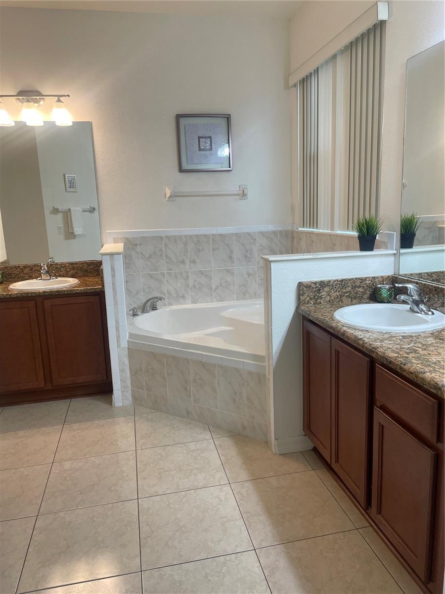 1010 TOURMALINE DR, KISSIMMEE, FL — photo 15