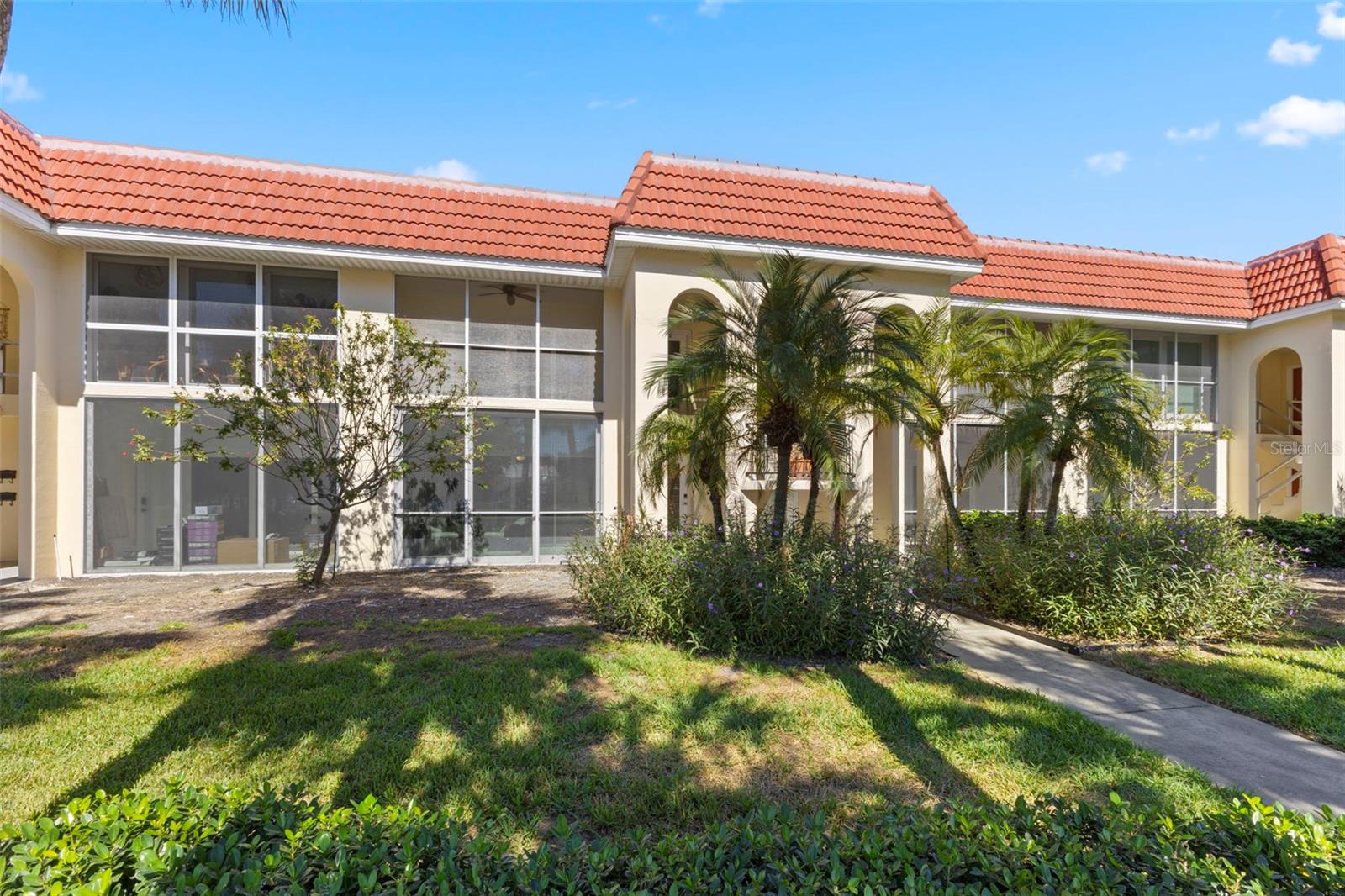 137 AVENIDA MESSINA #1, SARASOTA, FL
