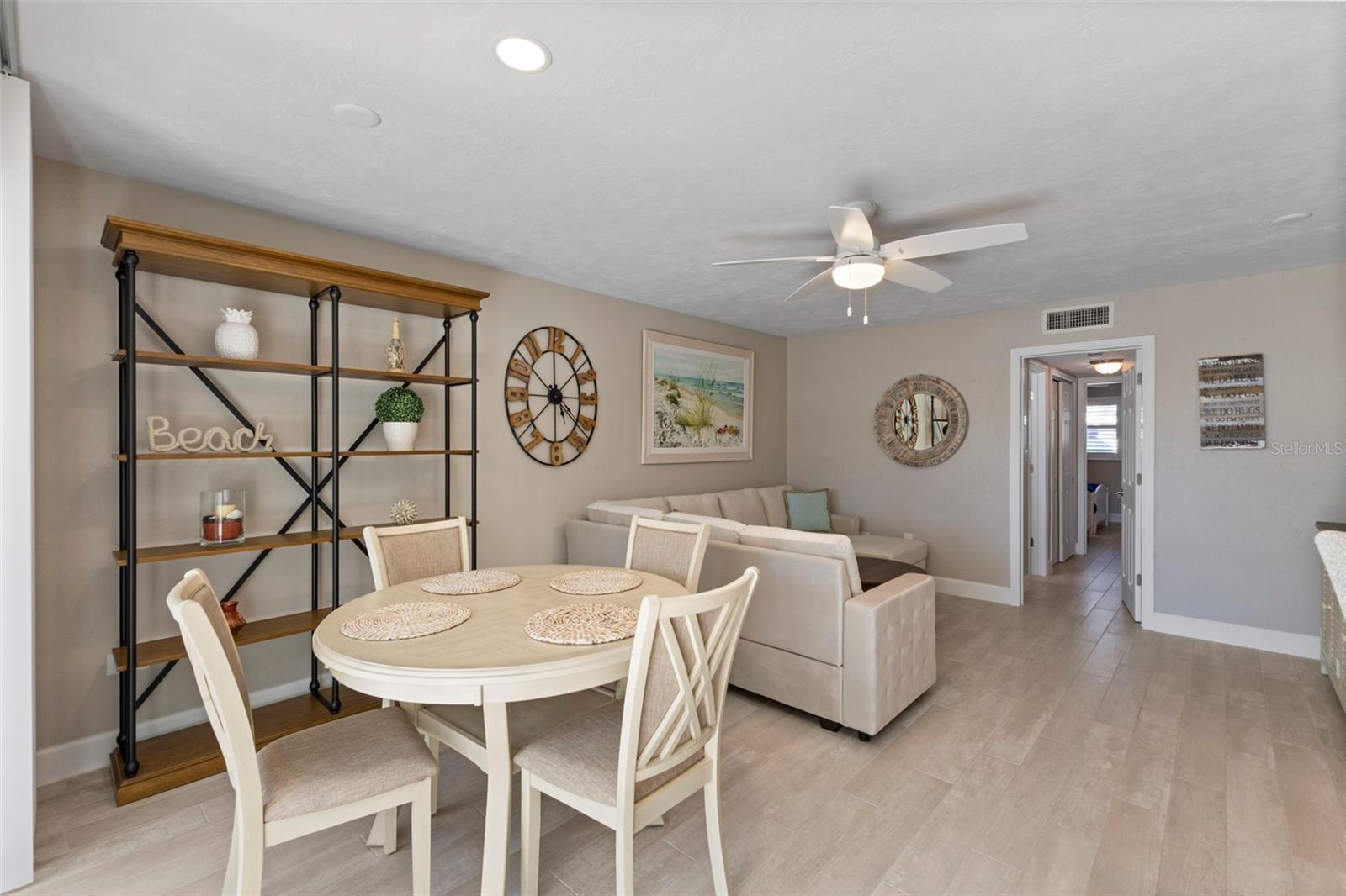 137 AVENIDA MESSINA #1, SARASOTA, FL — photo 6