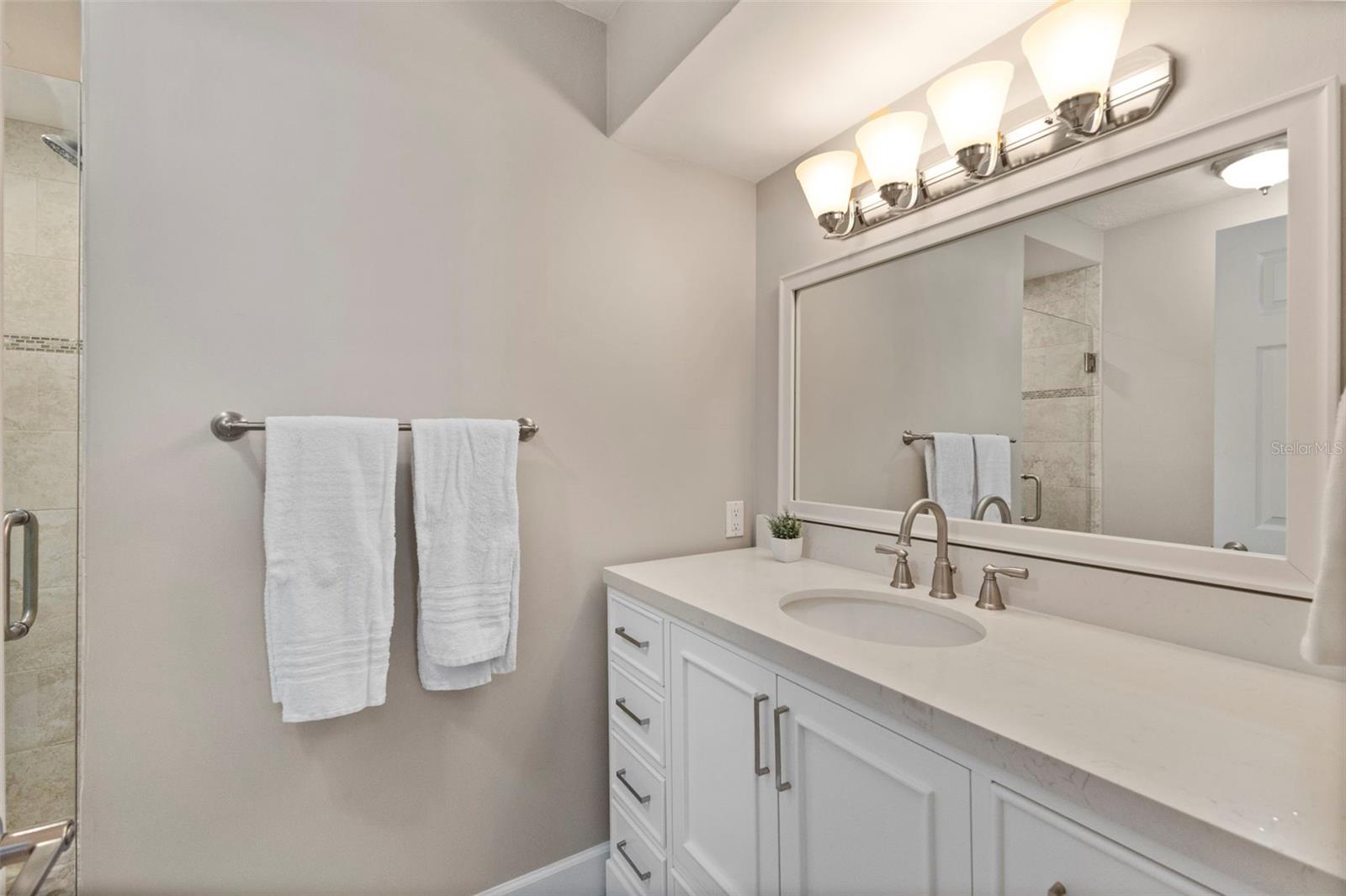 137 AVENIDA MESSINA #1, SARASOTA, FL — photo 18