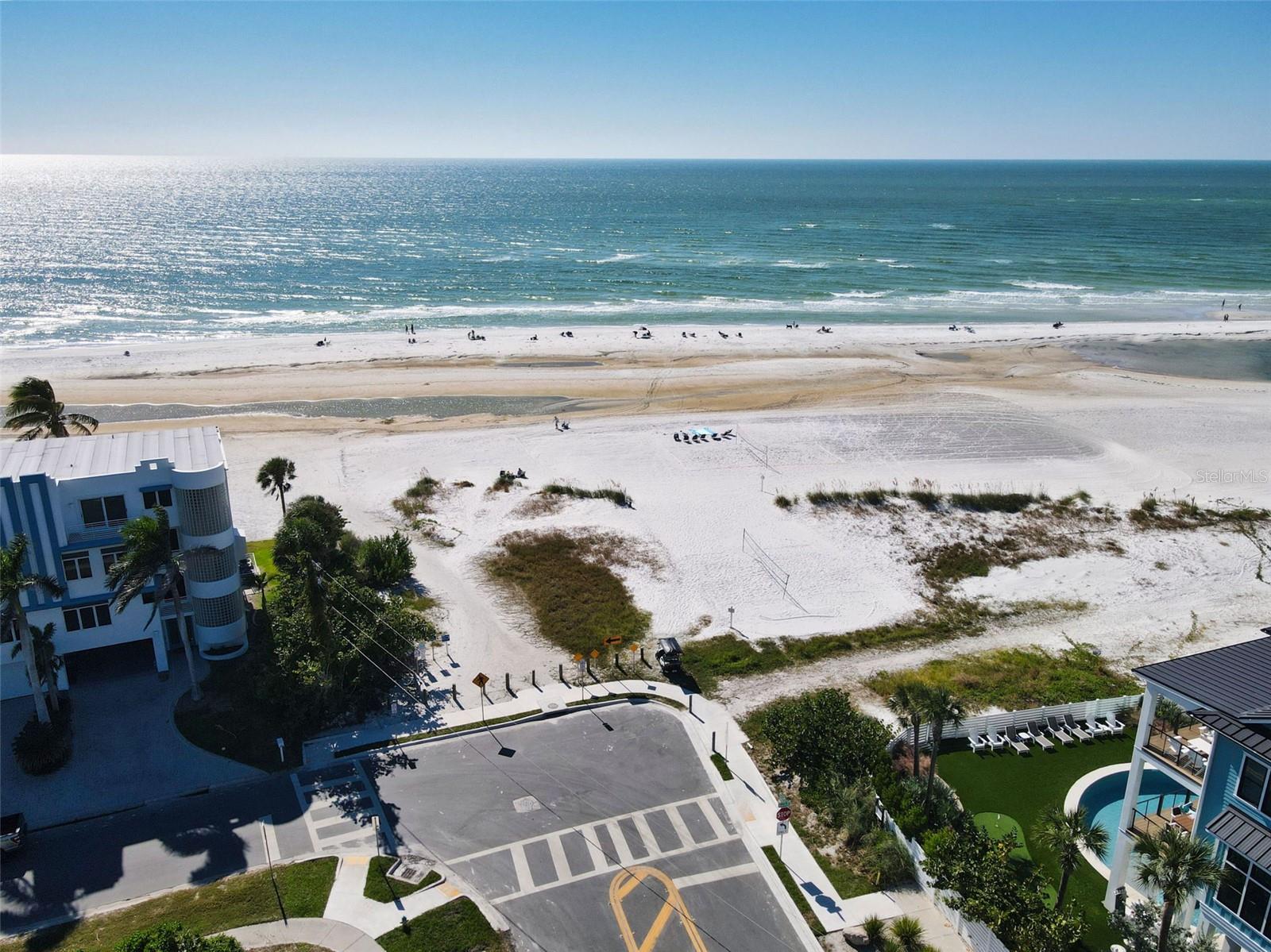 137 AVENIDA MESSINA #1, SARASOTA, FL — photo 46