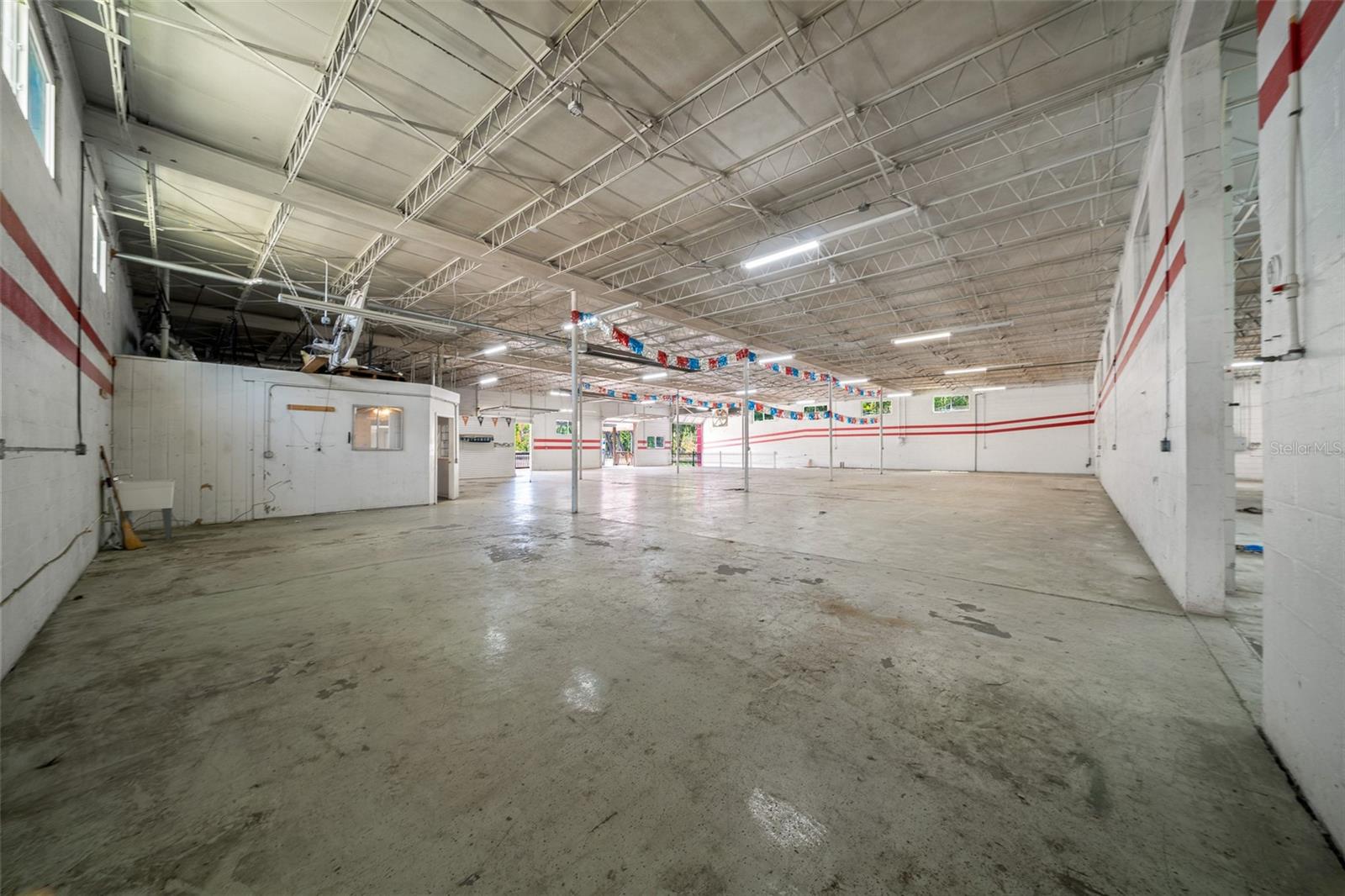 4450 S PINE AVE, OCALA, FL — photo 10
