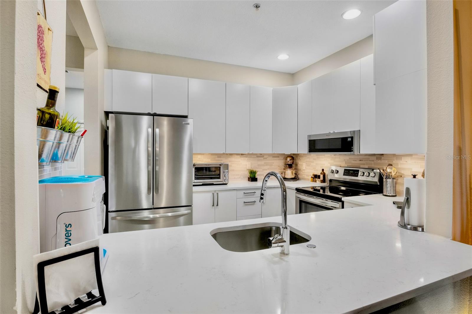 3537 PARKRIDGE CIR #15-106, SARASOTA, FL — photo 9