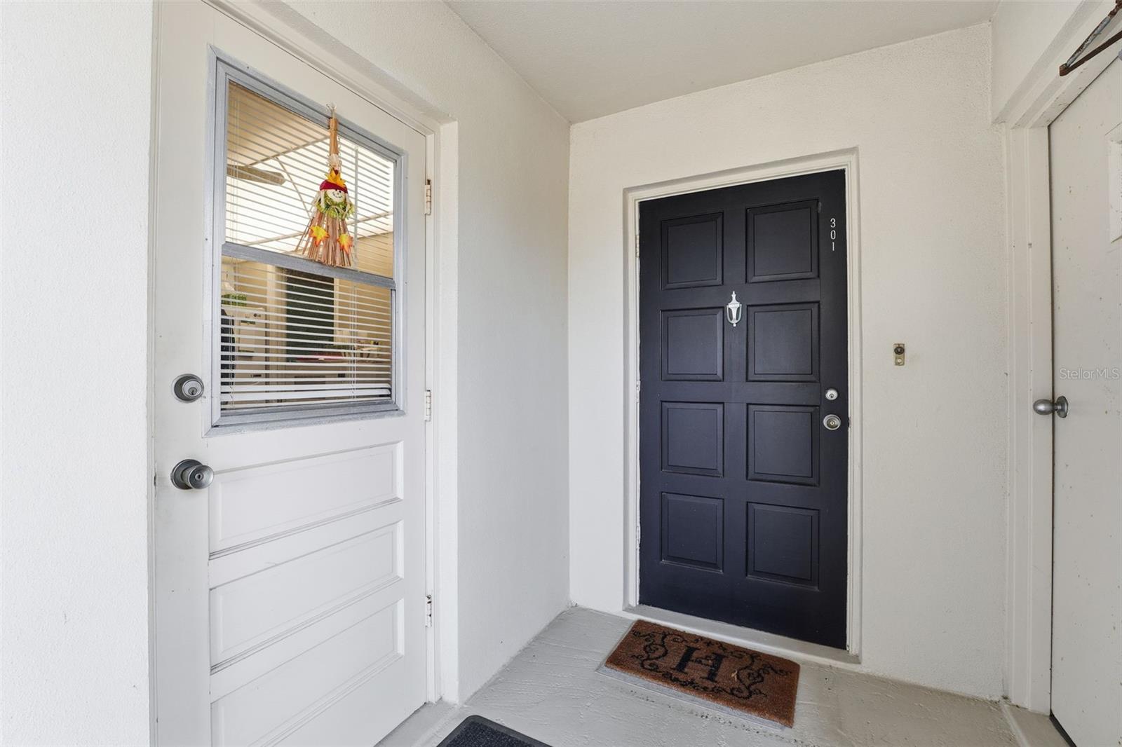 7461 W COUNTRY CLUB DR N #301, SARASOTA, FL — photo 3