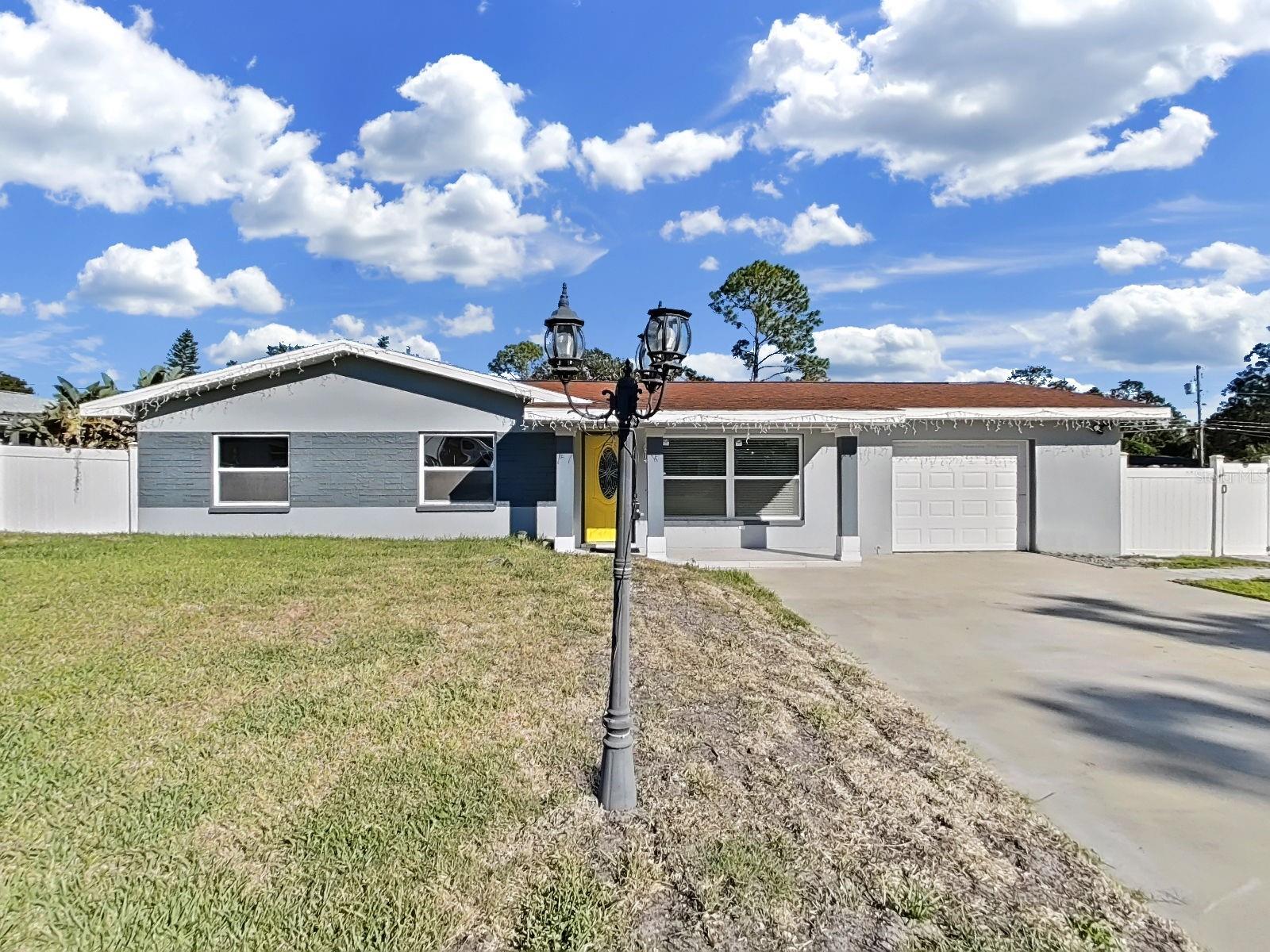 1837 AUDREY DR, CLEARWATER, FL — photo 2