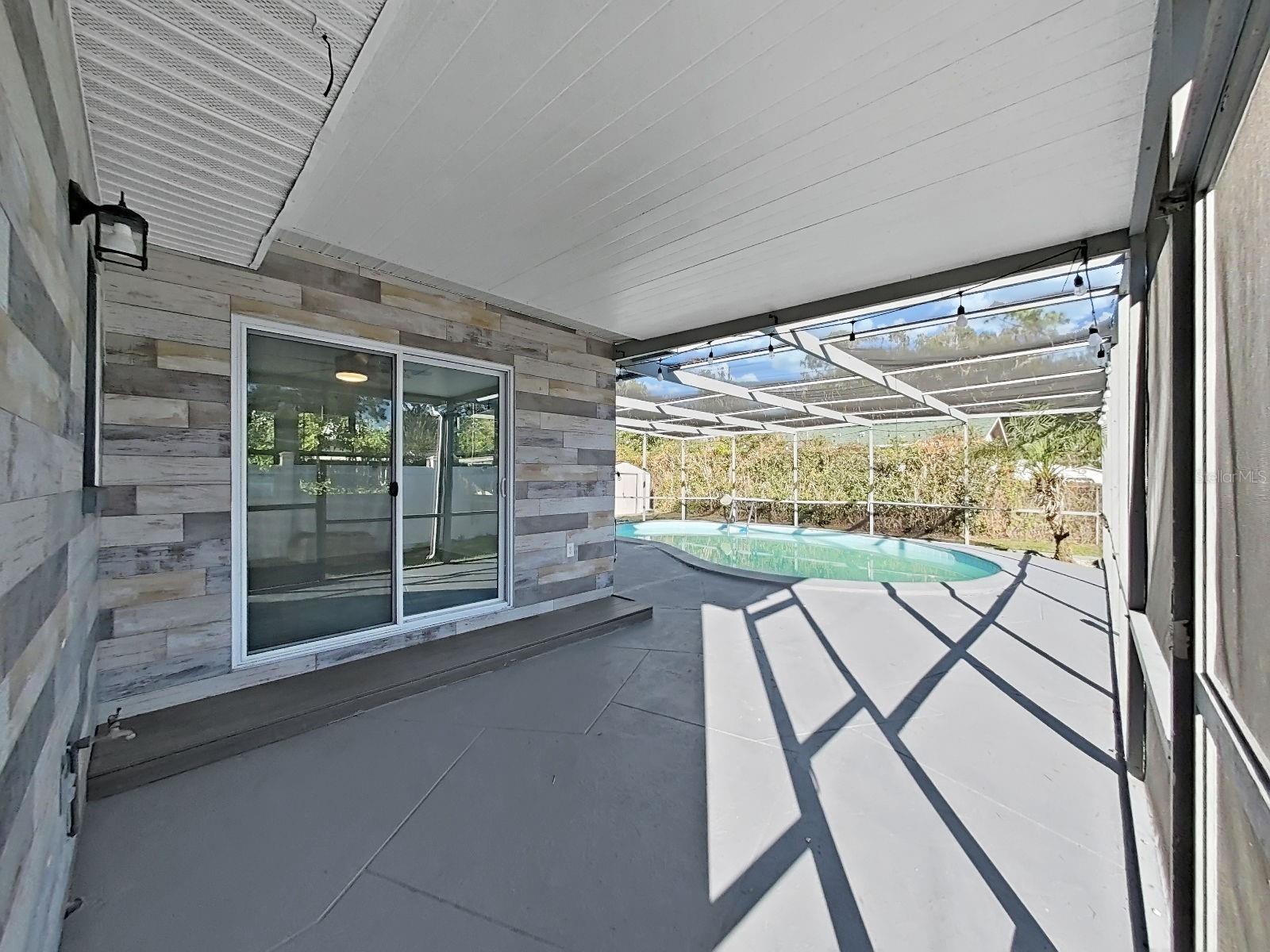 1837 AUDREY DR, CLEARWATER, FL — photo 30