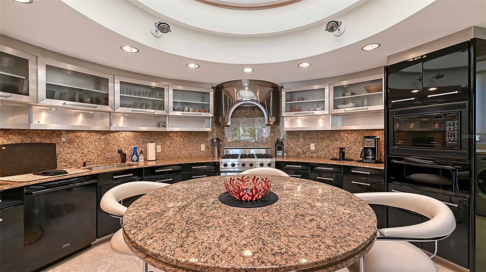510 HARBOR GATE WAY, LONGBOAT KEY, FL — photo 15