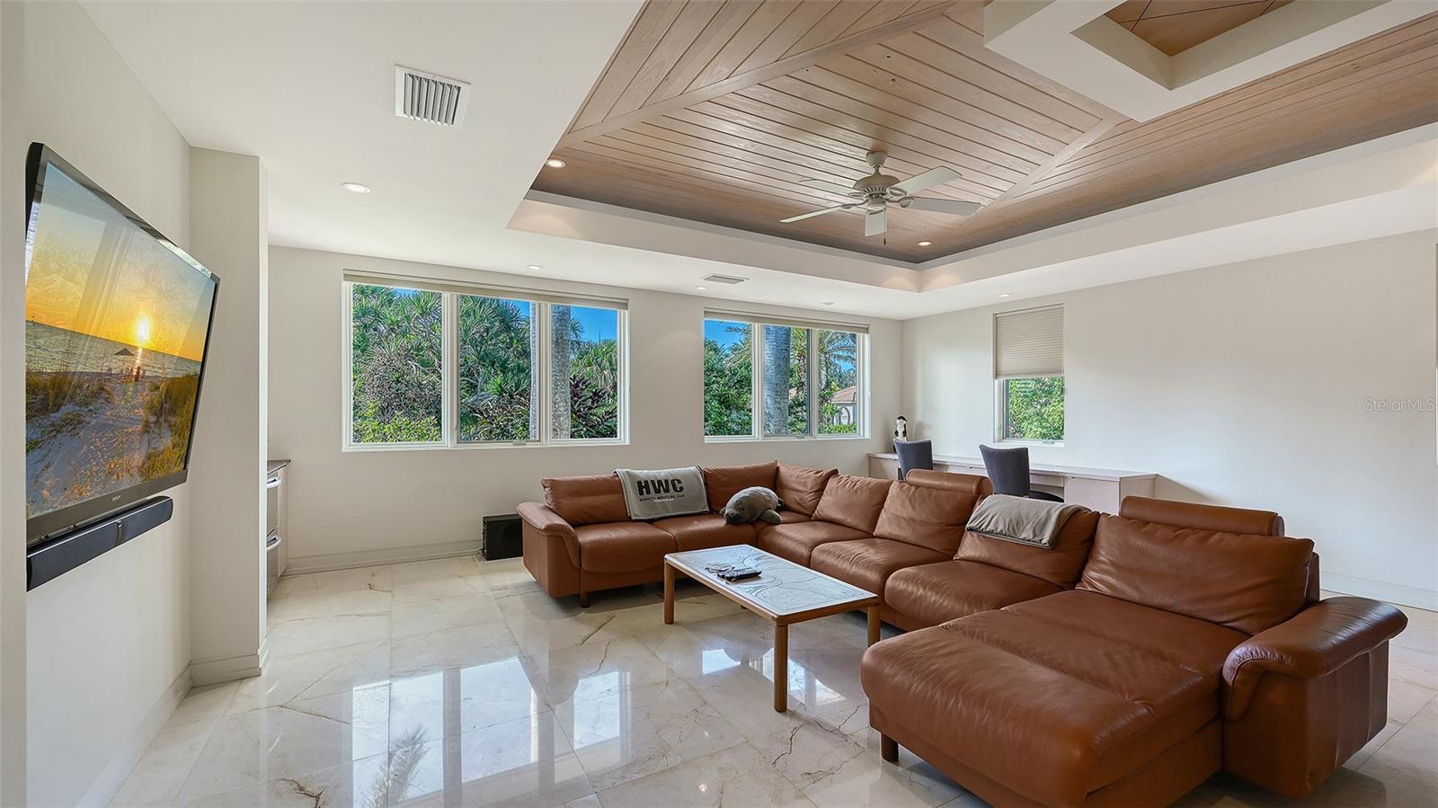 510 HARBOR GATE WAY, LONGBOAT KEY, FL — photo 37