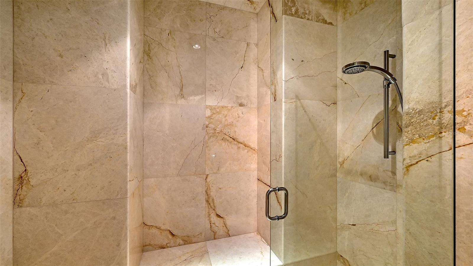 510 HARBOR GATE WAY, LONGBOAT KEY, FL — photo 52