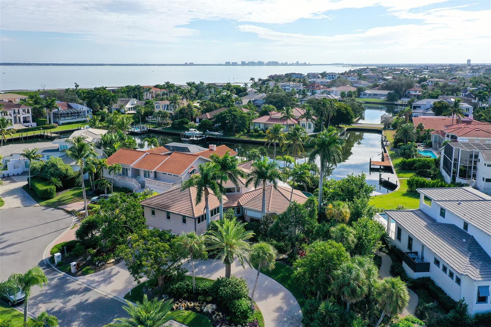 510 HARBOR GATE WAY, LONGBOAT KEY, FL — photo 73