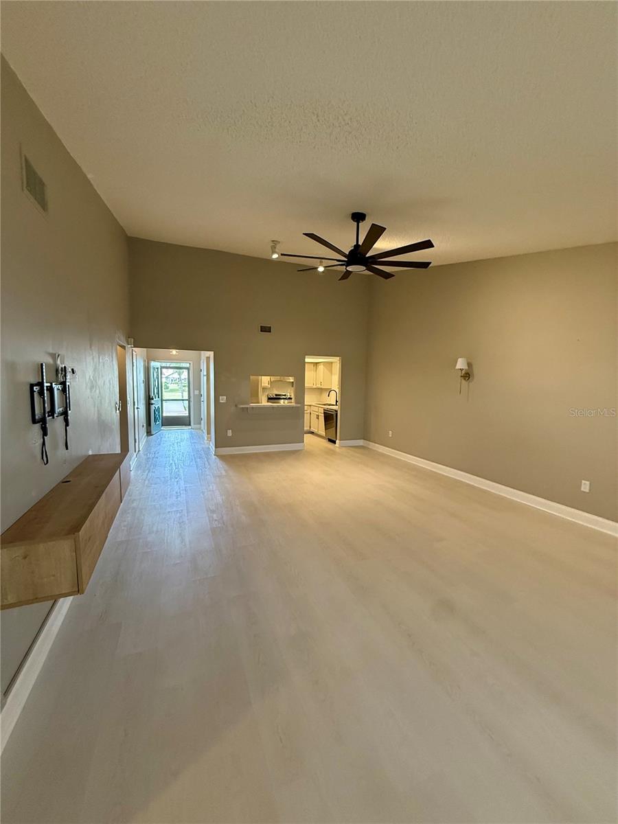 1211 CAPRI ISLES BLVD #6, VENICE, FL — photo 10