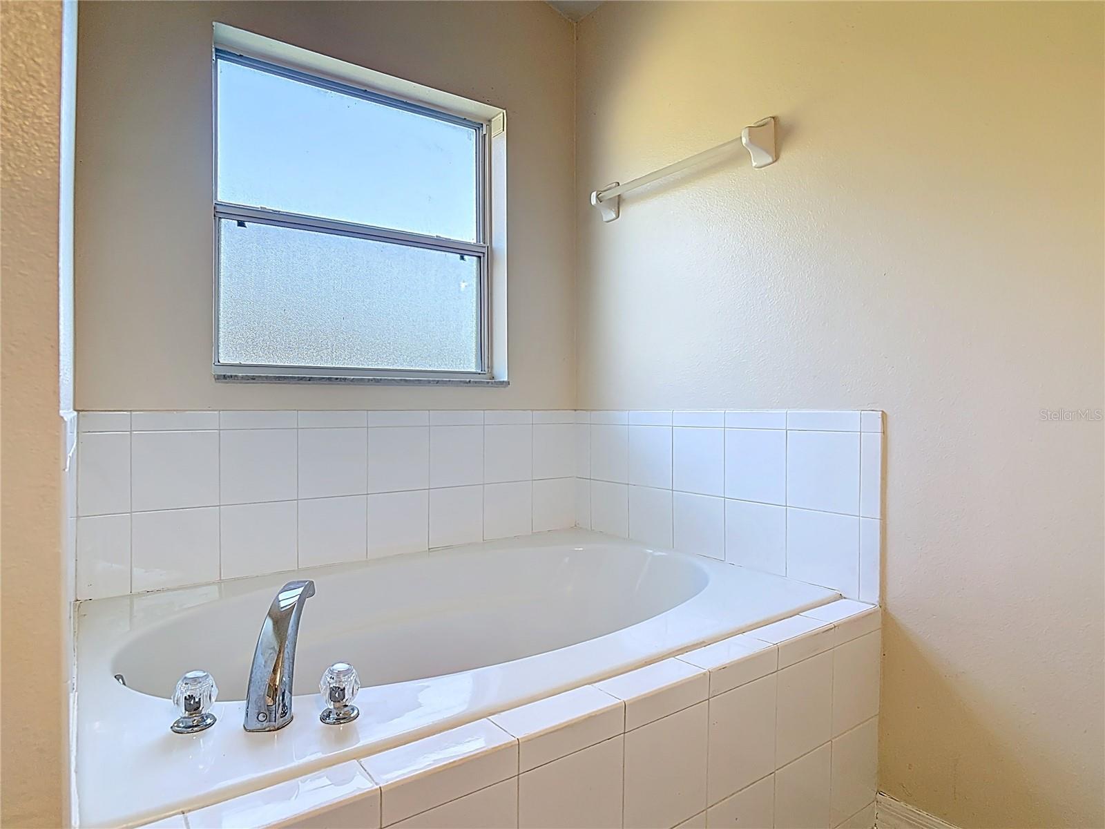 530 CORAL TRACE BLVD, EDGEWATER, FL — photo 22