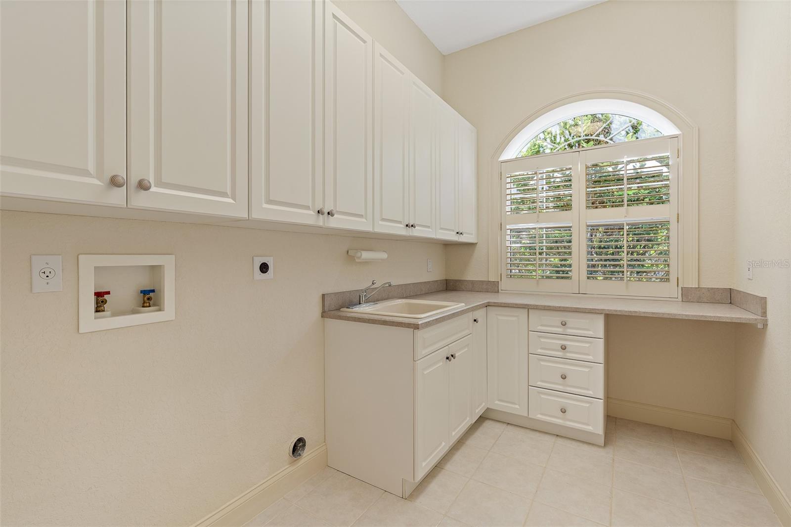 19811 LAKE DORR RD, ALTOONA, FL — photo 17