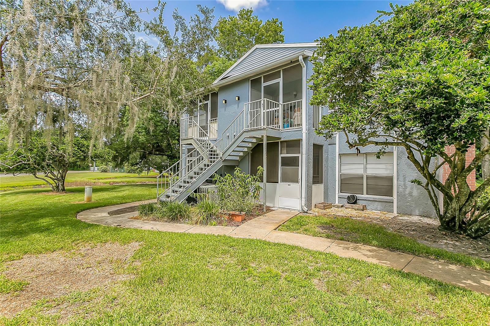 305 NORTHLAKE DR #305, SANFORD, FL