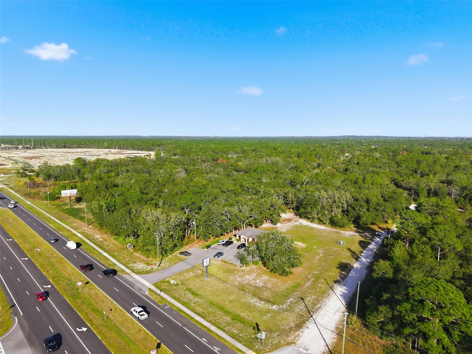 11254 COMMERCIAL WAY, WEEKI WACHEE, FL — photo 11