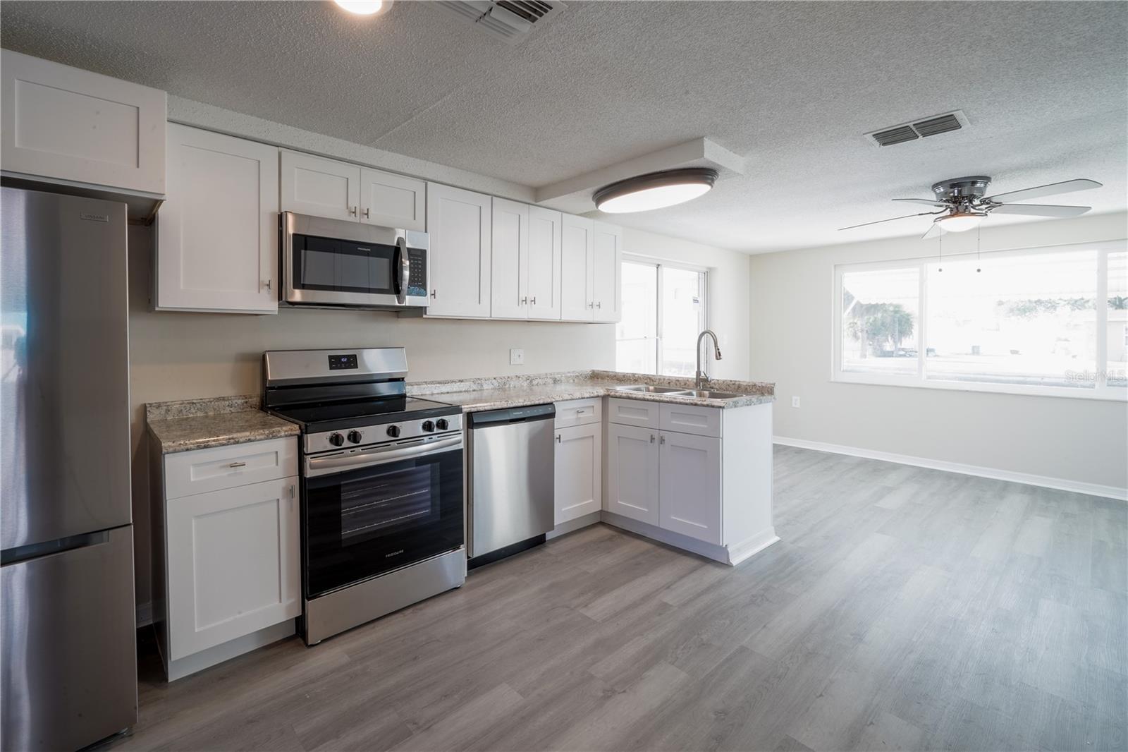 13305 SUNFISH DR, HUDSON, FL — photo 9