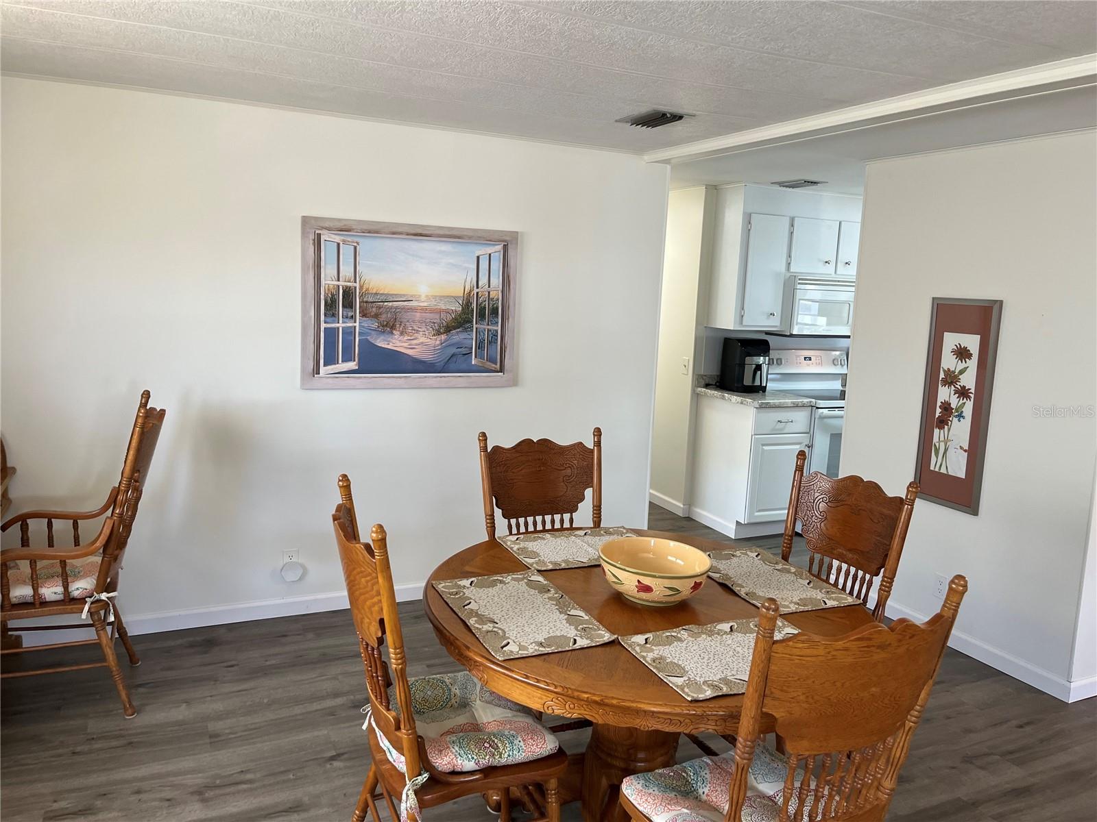 824 CERVINA DR, VENICE, FL — photo 11