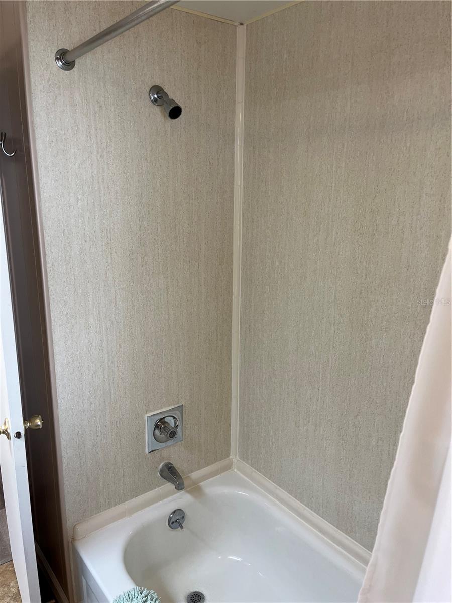 824 CERVINA DR, VENICE, FL — photo 33