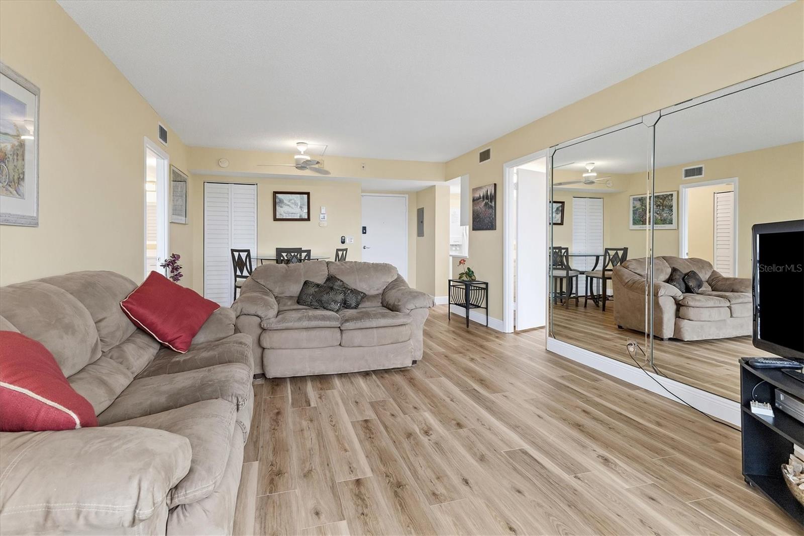 5855 MIDNIGHT PASS RD #420, SARASOTA, FL — photo 10