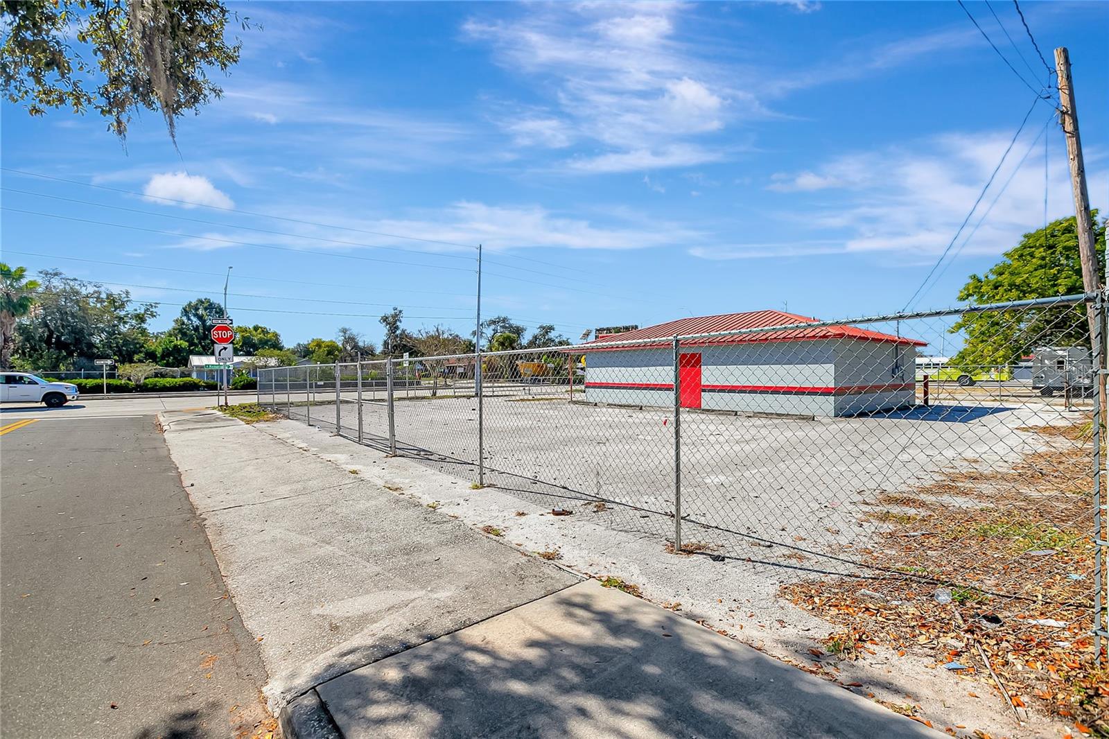 305 & 309 W MEMORIAL BLVD, LAKELAND, FL — photo 2