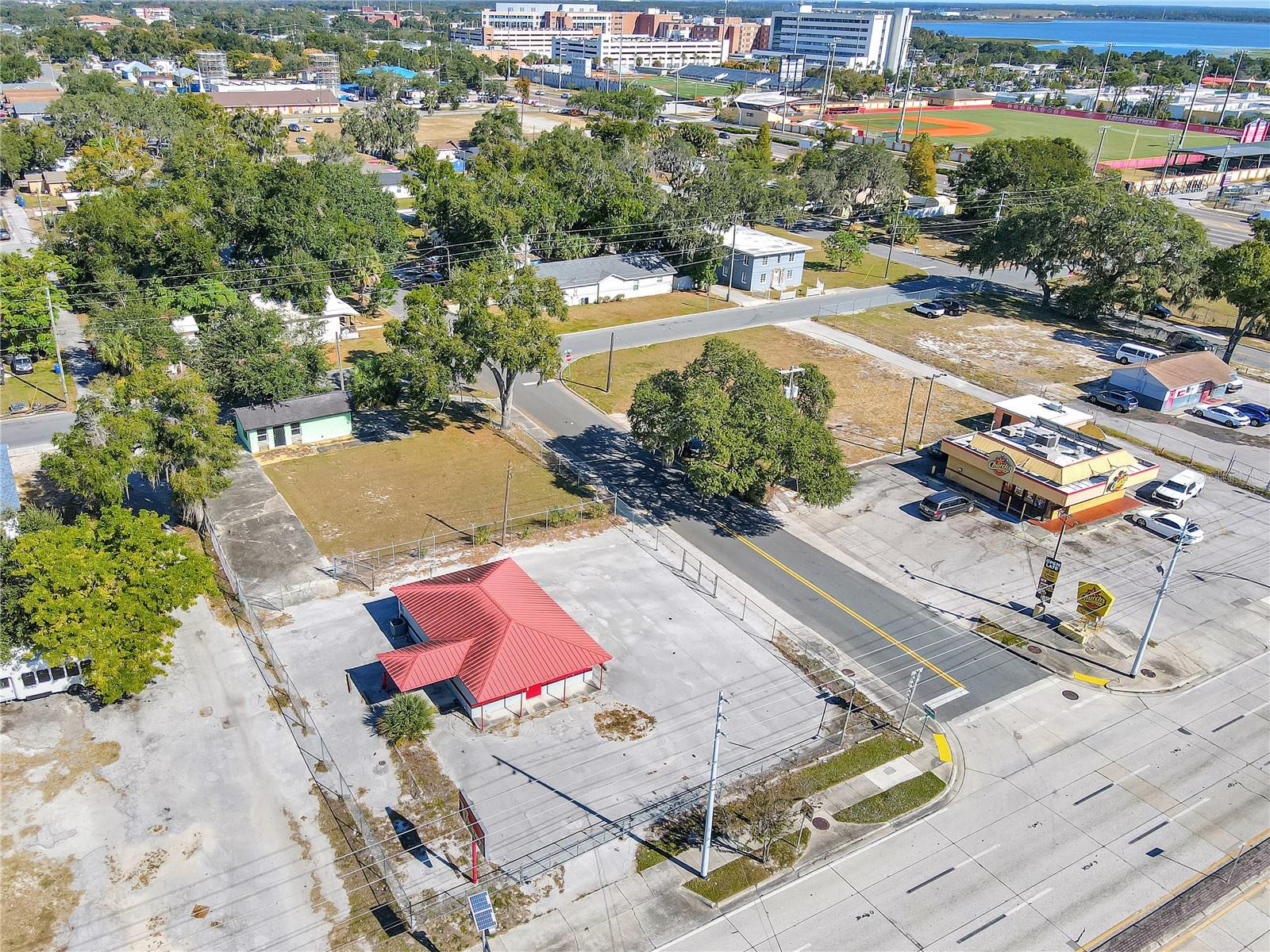 305 & 309 W MEMORIAL BLVD, LAKELAND, FL — photo 10