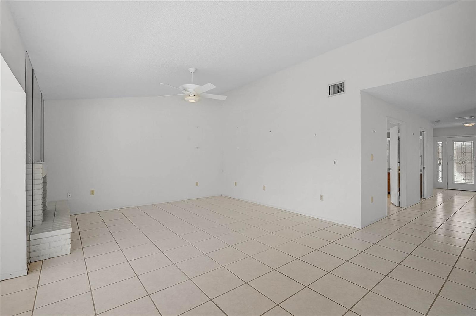 4414 LA JOLLA DR #0, BRADENTON, FL — photo 16