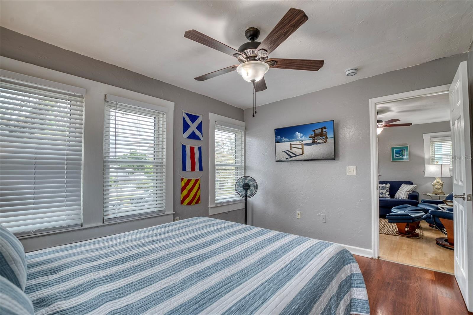 304 15TH ST W, BRADENTON, FL — photo 33