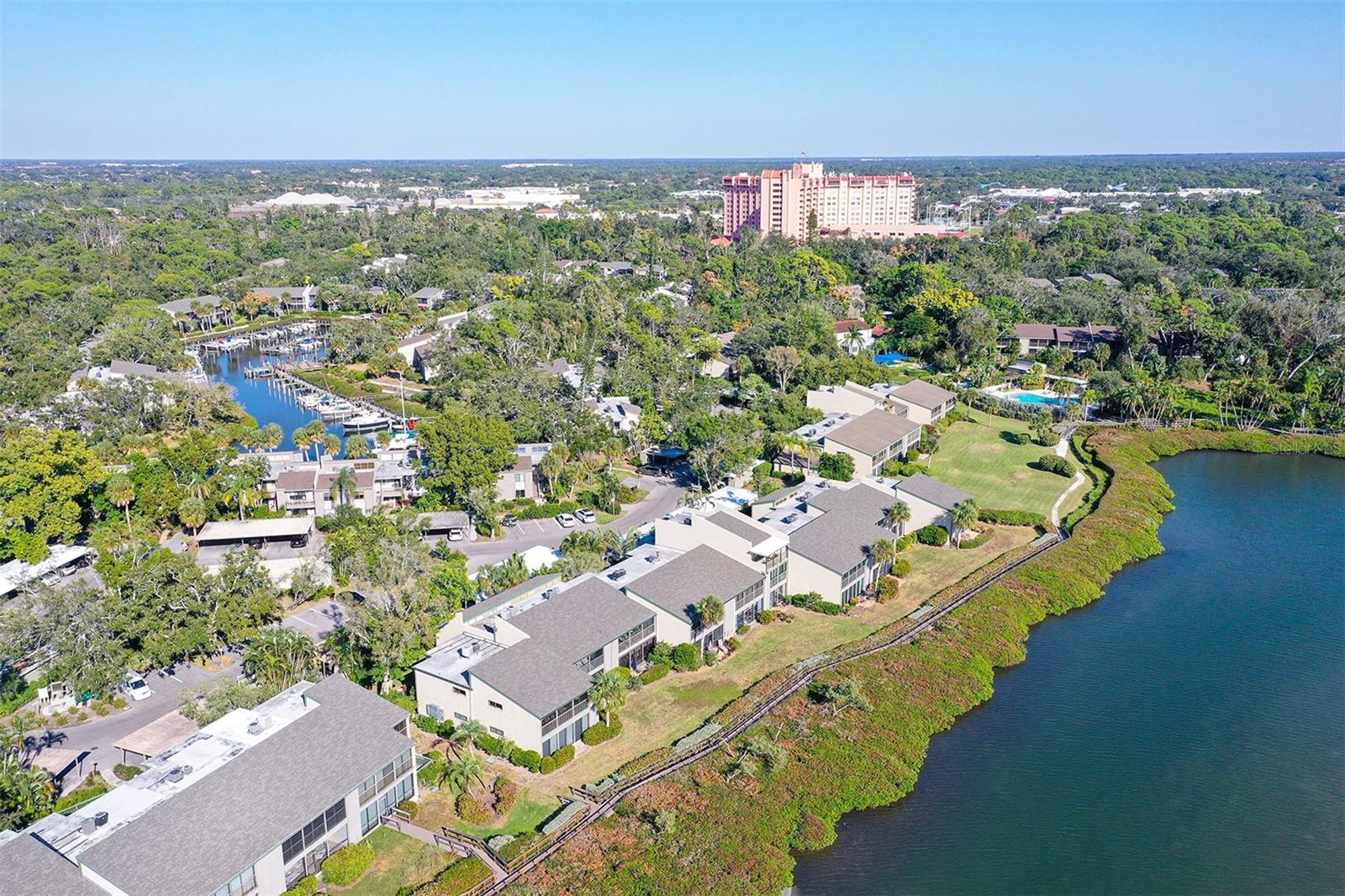 1518 PELICAN POINT DR #257, SARASOTA, FL — photo 39