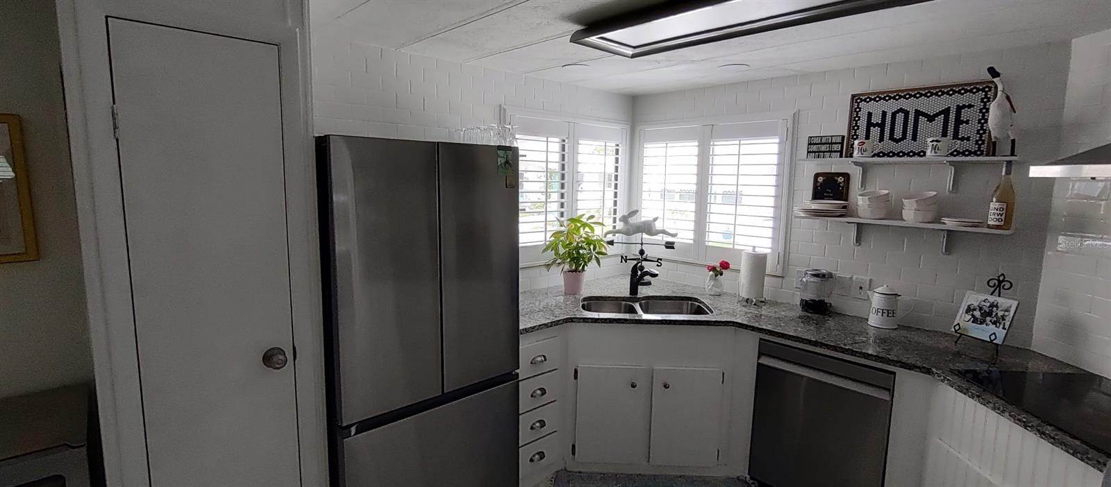 123 DOLPHIN DR S, OLDSMAR, FL — photo 18