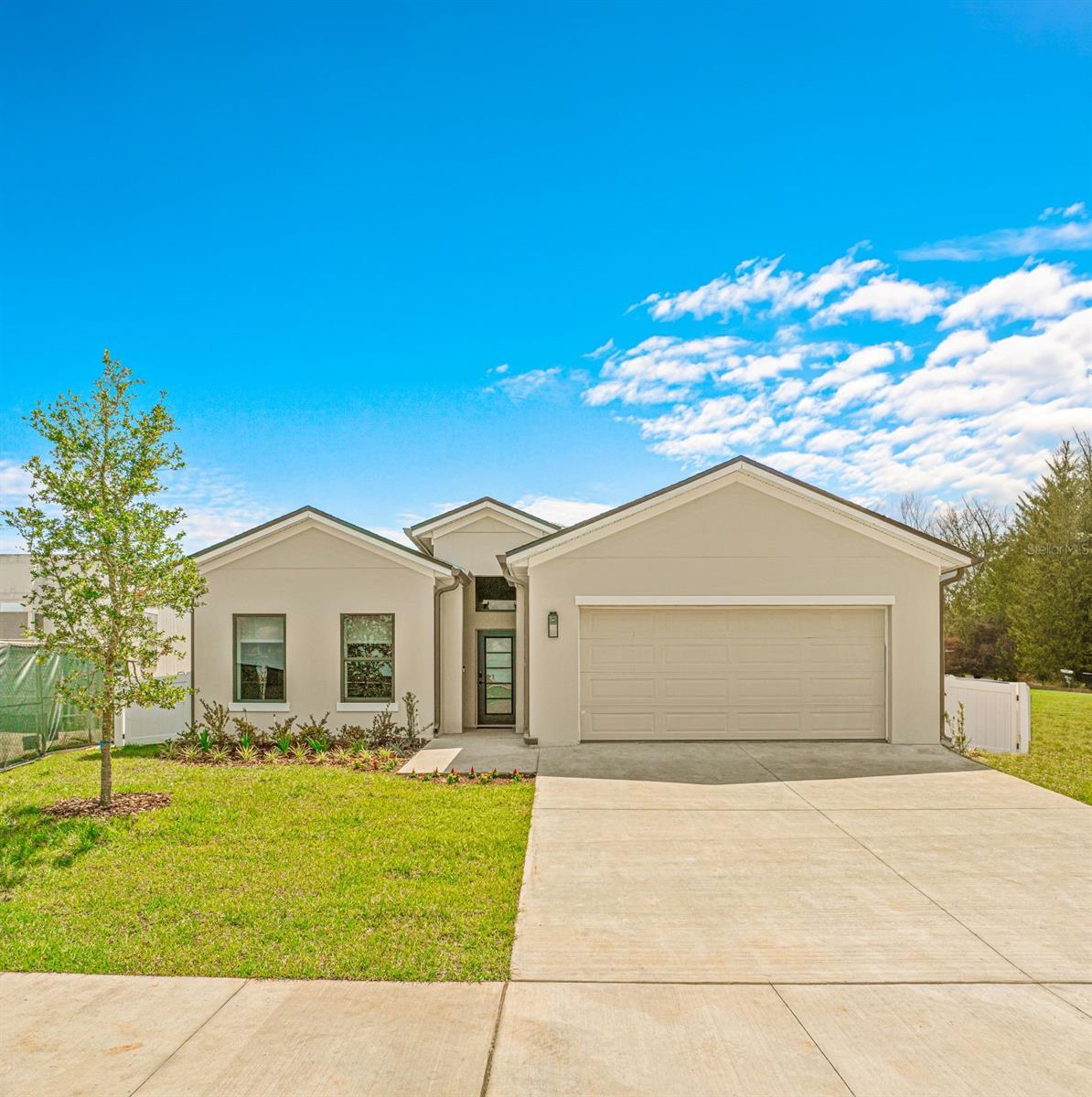 6468 QUARTET ST, MASCOTTE, FL