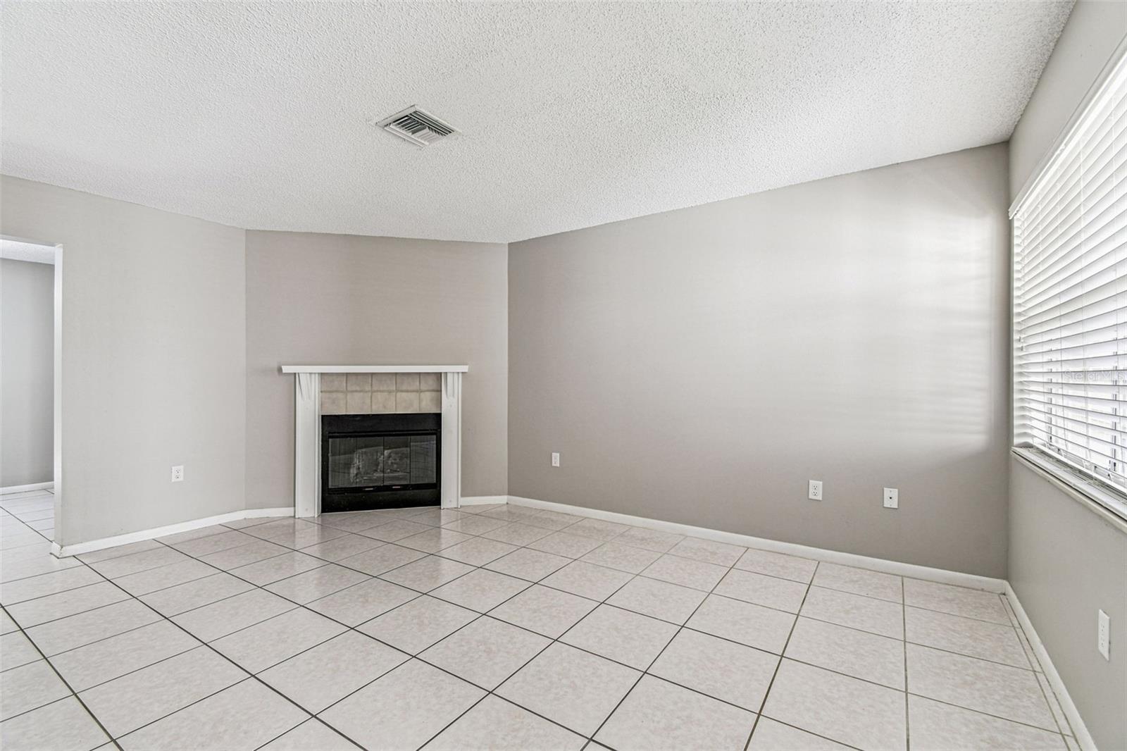3616 PINE KNOT DR #3616, VALRICO, FL — photo 9