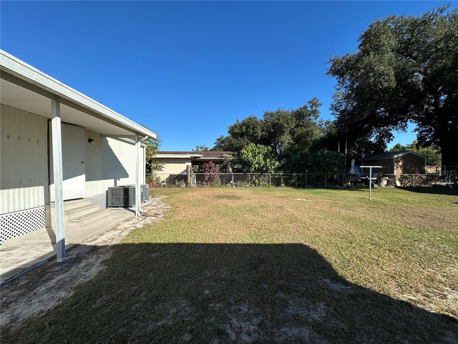 1821 FRUITLAND PARK CIR, EAGLE LAKE, FL — photo 7