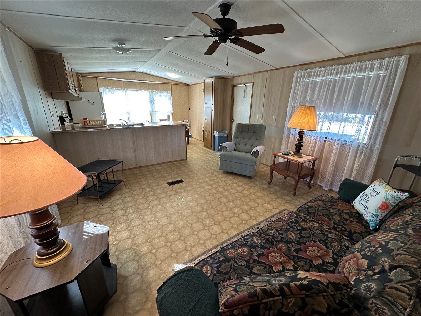 1821 FRUITLAND PARK CIR, EAGLE LAKE, FL — photo 9