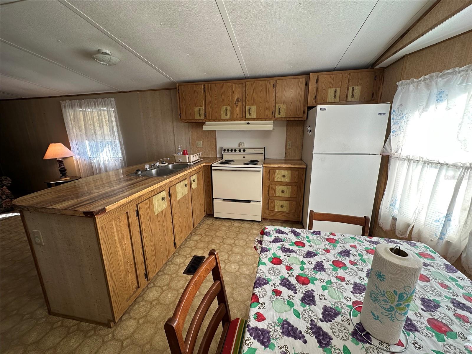 1821 FRUITLAND PARK CIR, EAGLE LAKE, FL — photo 10