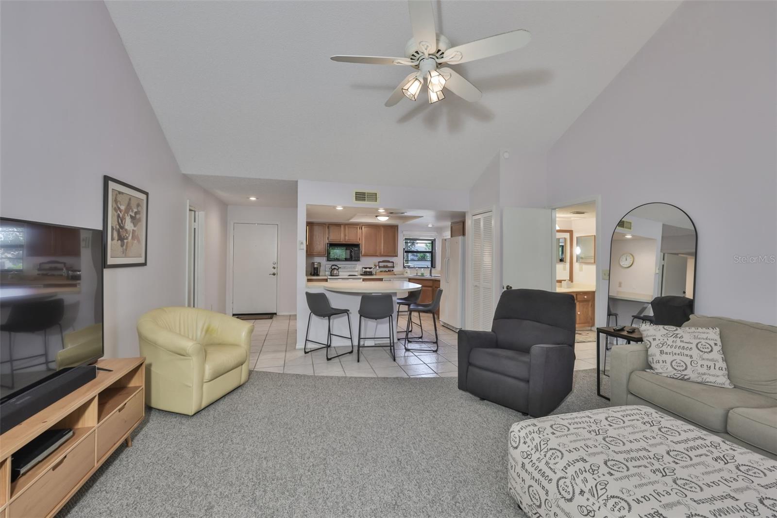 1305 SPRY CT, SUN CITY CENTER, FL — photo 2