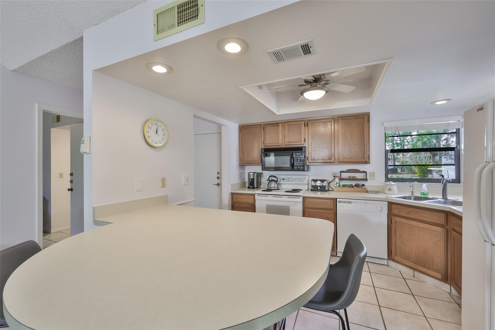 1305 SPRY CT, SUN CITY CENTER, FL — photo 18