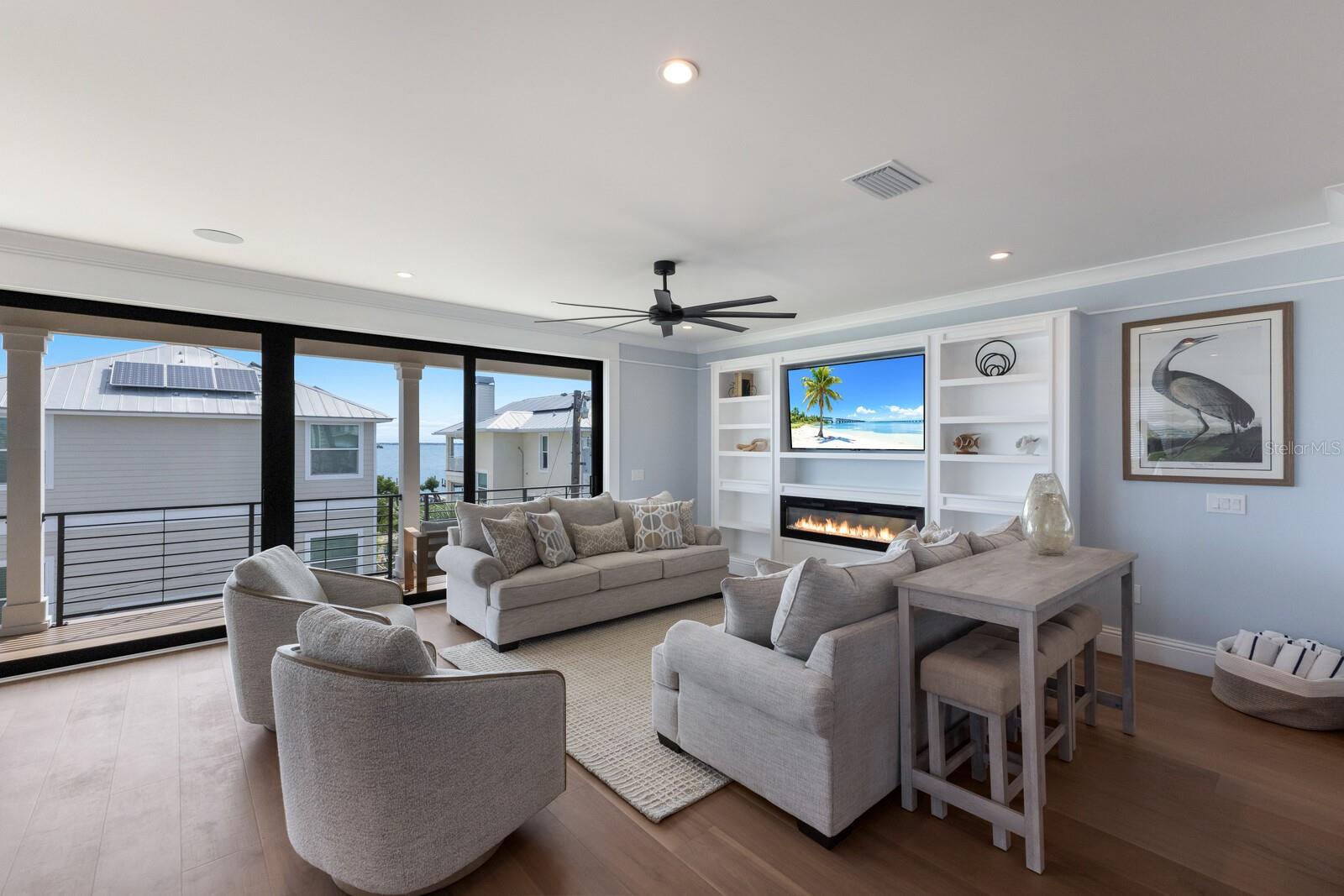 2415 AVENUE B, BRADENTON BEACH, FL — photo 4