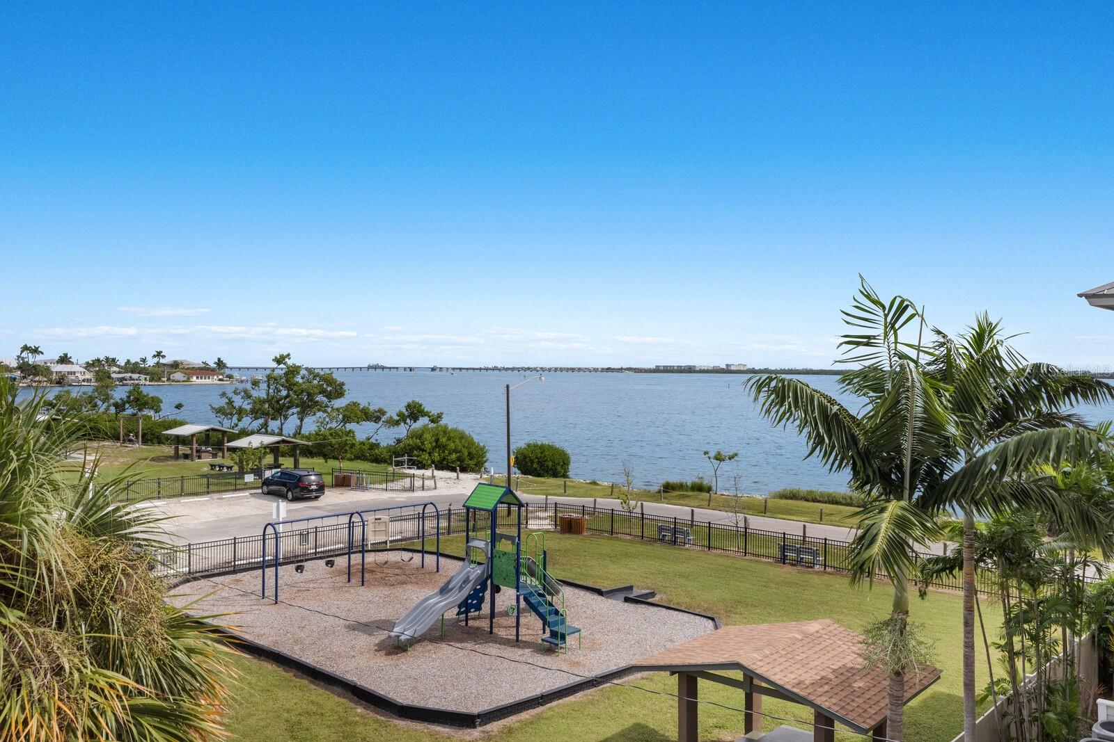 2415 AVENUE B, BRADENTON BEACH, FL — photo 44