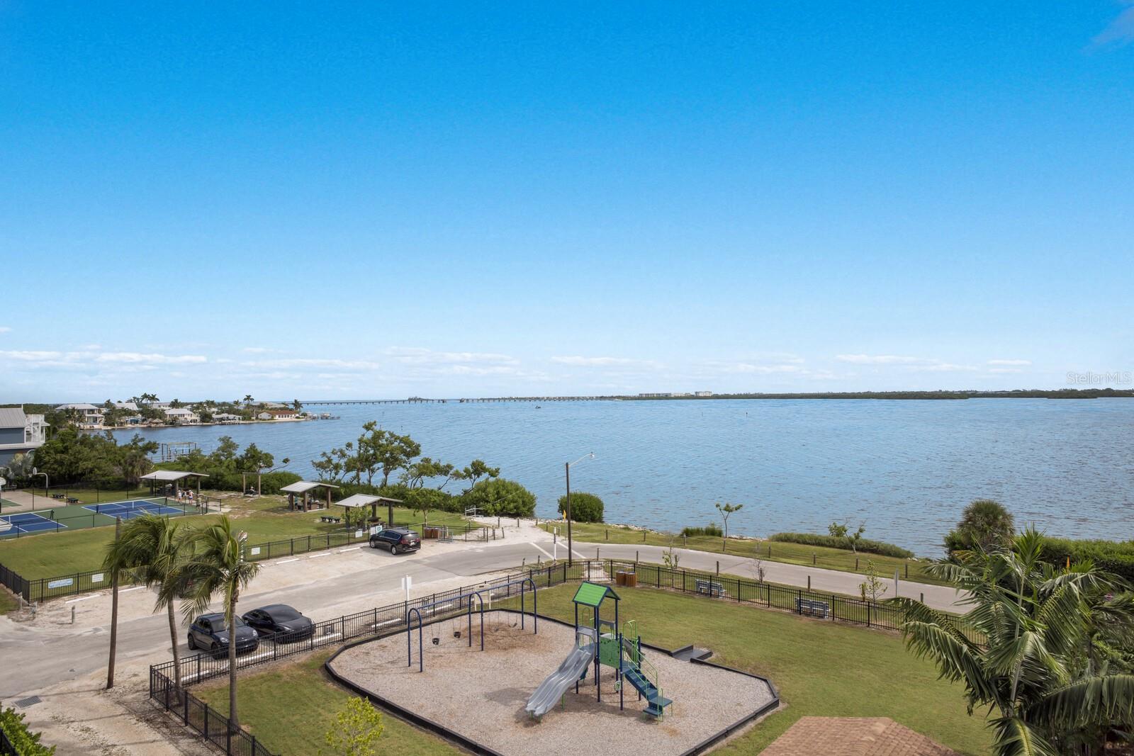 2415 AVENUE B, BRADENTON BEACH, FL — photo 48