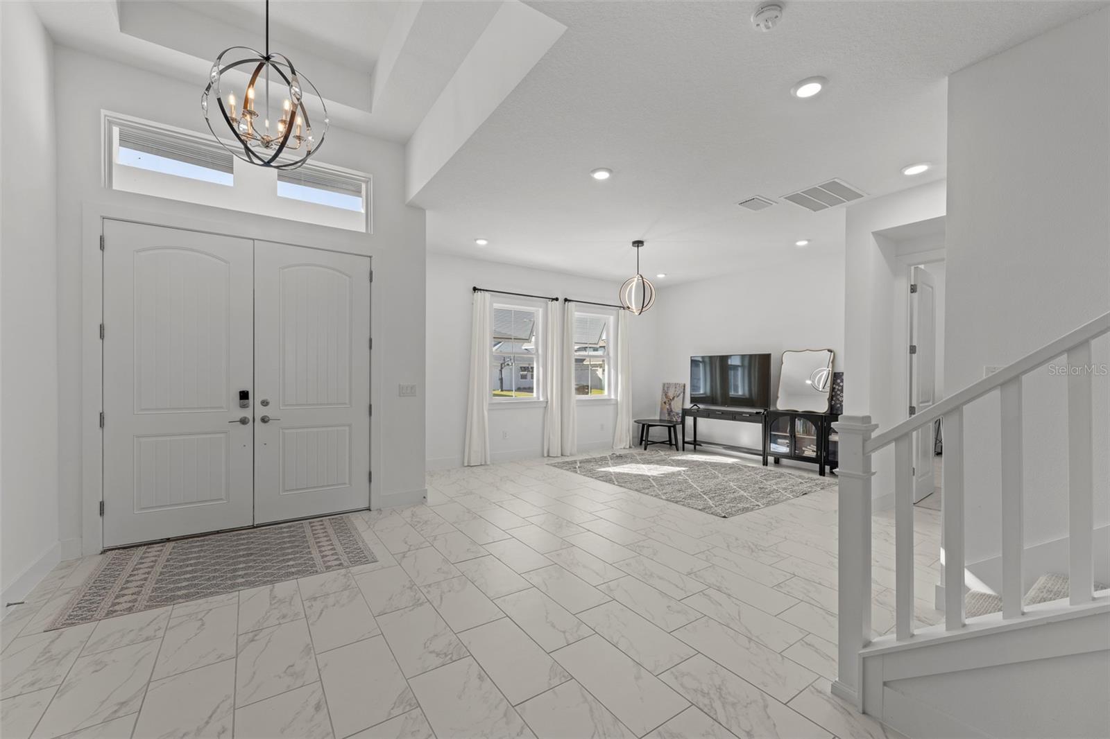 9185 SANDERS TREE LOOP, WESLEY CHAPEL, FL — photo 3