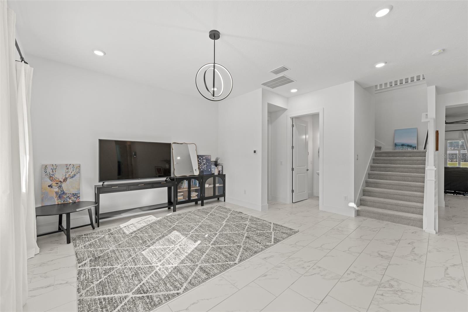 9185 SANDERS TREE LOOP, WESLEY CHAPEL, FL — photo 4